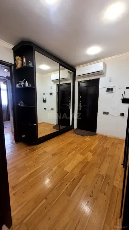 Satılır 3 otaqlı mənzil 80 m²