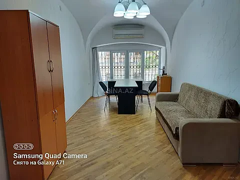 Kirayə verilir 2 otaqlı ofis 65 m² — Bakı 2 otaq 65.00 m²