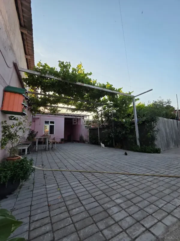 Satılır 3 otaqlı həyət evi 72 m²