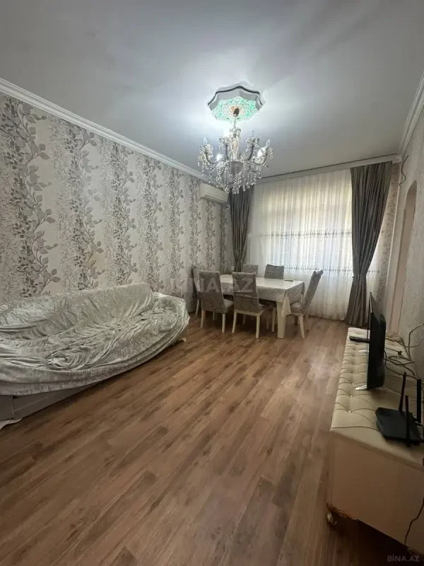 Kirayə verilir 2 otaqlı mənzil 60 m²