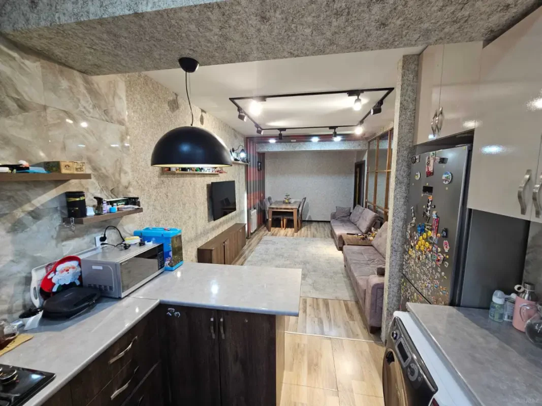 Satılır 3 otaqlı mənzil 75 m²