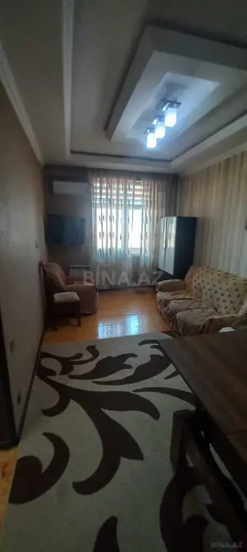Kirayə verilir 2 otaqlı mənzil 88 m²