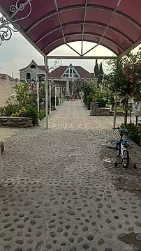 Kirayə verilir 2 otaqlı həyət evi 70 m² — Bakı 2 otaq 70.00 m²