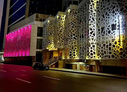 Satılır 3 otaqlı mənzil 155 m² — Bakı 3 otaq 155.00 m²