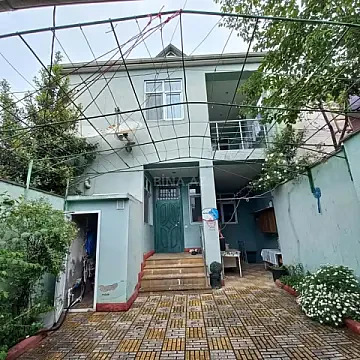 Satılır 5 otaqlı həyət evi 300 m² — Bakı 5 otaq 300.00 m²