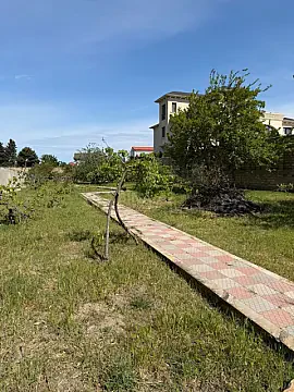 Satılır 14 otaqlı həyət evi 750 m² — Bakı, Novxanı 14 otaq 750.00 m²