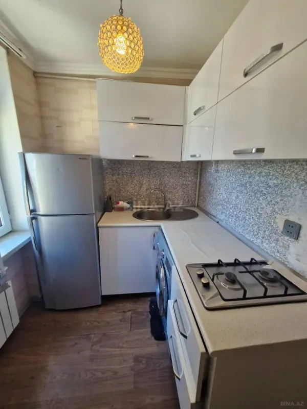 Kirayə verilir 2 otaqlı mənzil 60 m²
