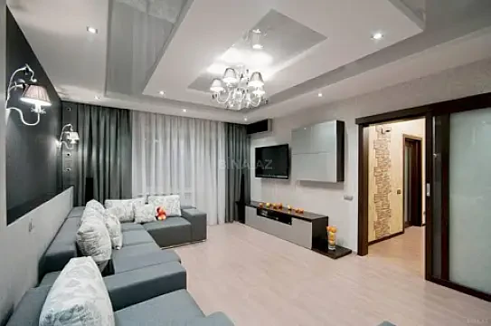 Satılır 4 otaqlı mənzil 214 m² — Bakı 4 otaq 214.00 m²