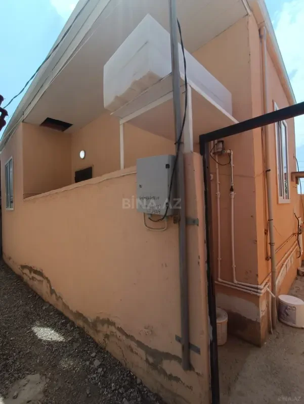 Satılır 2 otaqlı həyət evi 48 m²
