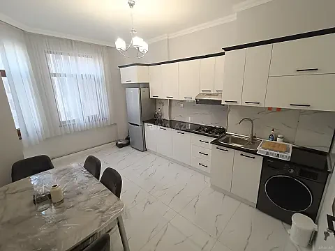 Kirayə verilir 2 otaqlı mənzil 72 m² — Bakı, Xətai 2 otaq 72.00 m²