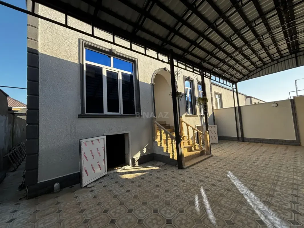 Satılır 4 otaqlı həyət evi 125 m²