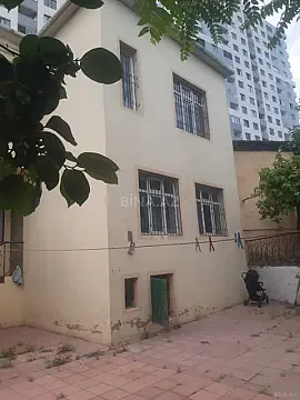 Kirayə verilir 5 otaqlı həyət evi 200 m² — Bakı, Badamdar 5 otaq 200.00 m²