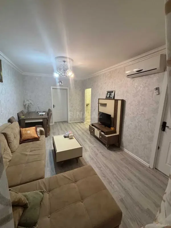 Kirayə verilir 2 otaqlı mənzil 54 m²