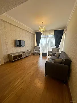 Kirayə verilir 2 otaqlı mənzil 70 m² — Bakı 2 otaq 70.00 m²