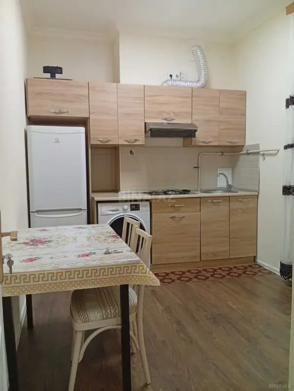 Kirayə verilir 1 otaqlı mənzil 39 m²