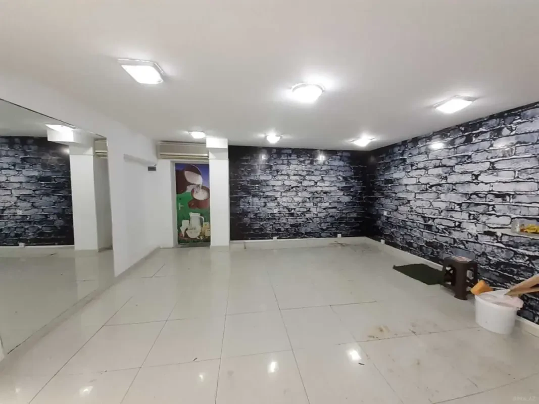 Kirayə verilir obyekt 82 m²