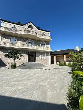 Satılır 9 otaqlı həyət evi 415 m² — Bakı, Bakıxanov 9 otaq 415.00 m²