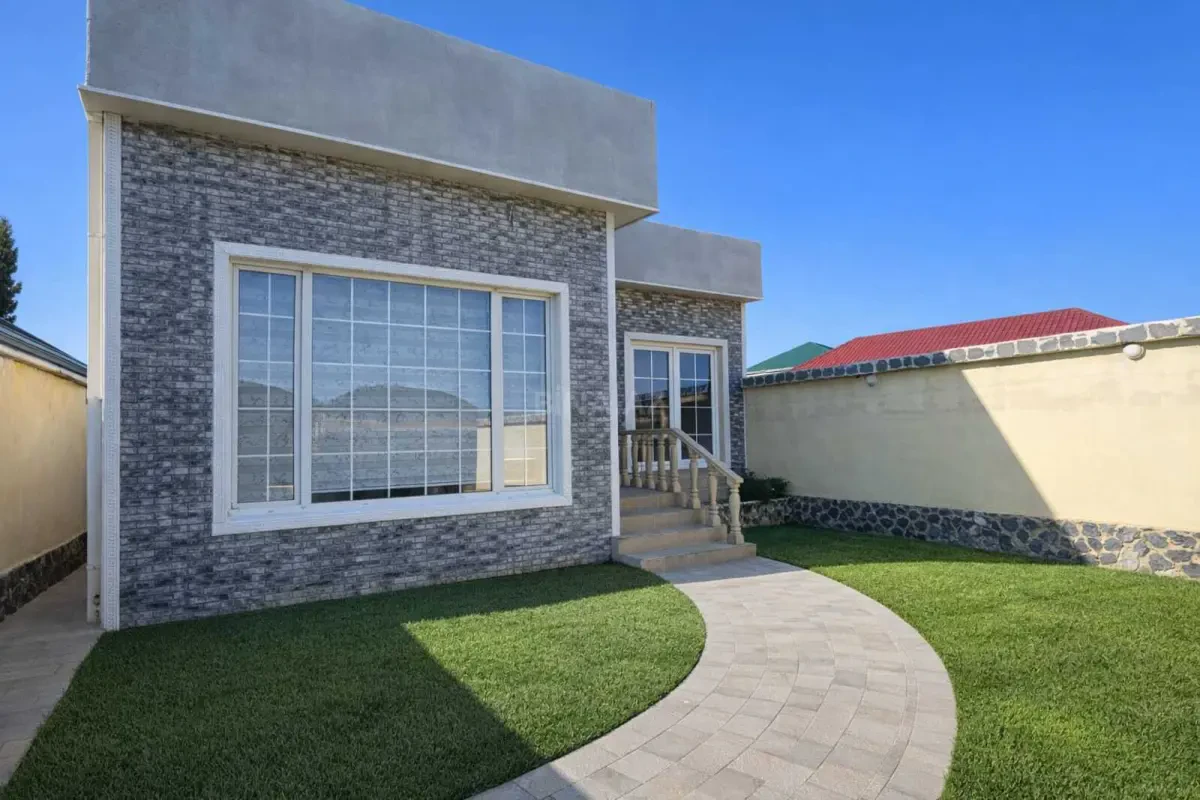 Satılır 3 otaqlı həyət evi 115 m²