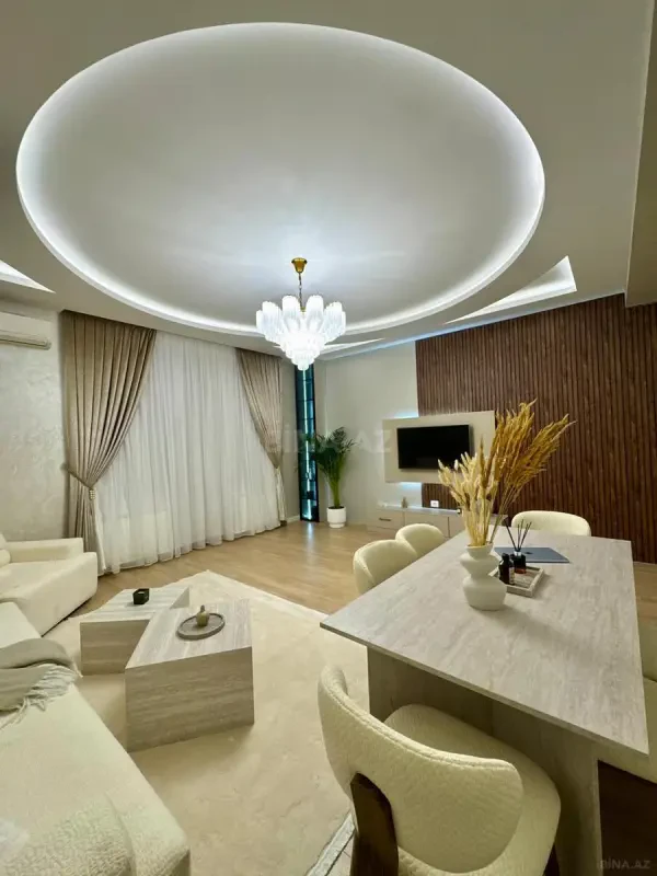 Satılır 2 otaqlı mənzil 100 m²