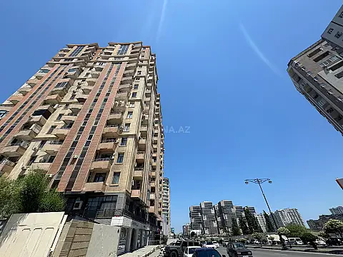Satılır 3 otaqlı mənzil 100 m² — Bakı, İnşaatçılar 3 otaq 100.00 m²
