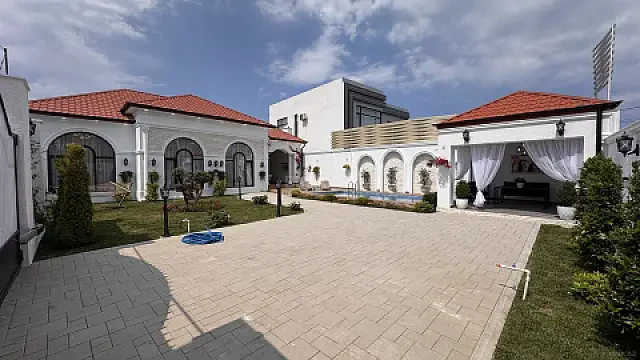 Satılır 4 otaqlı həyət evi 170 m² — Bakı, Şüvəlan 4 otaq 170.00 m²