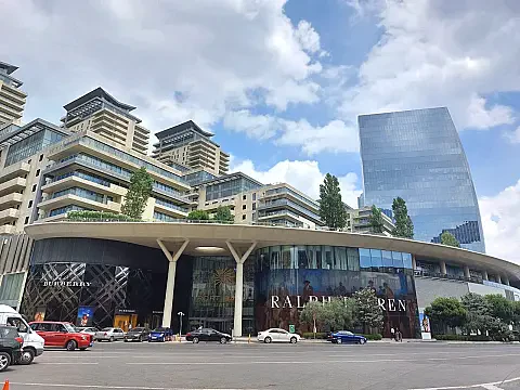 Kirayə verilir 3 otaqlı mənzil 134 m² — Bakı, Səbail 3 otaq 134.00 m²