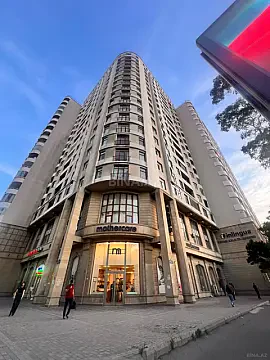 Satılır 3 otaqlı mənzil 90 m² — Bakı 3 otaq 90.00 m²