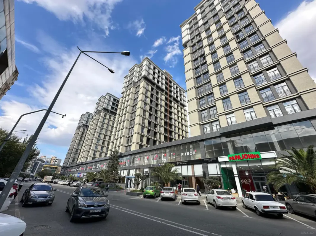 Satılır 2 otaqlı mənzil 86 m²