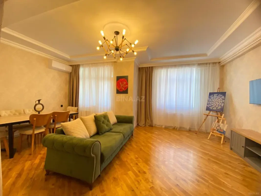 Satılır 2 otaqlı mənzil 69.5 m²