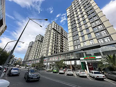 Satılır 4 otaqlı mənzil 176 m² — Bakı, Nərimanov 4 otaq 176.00 m²