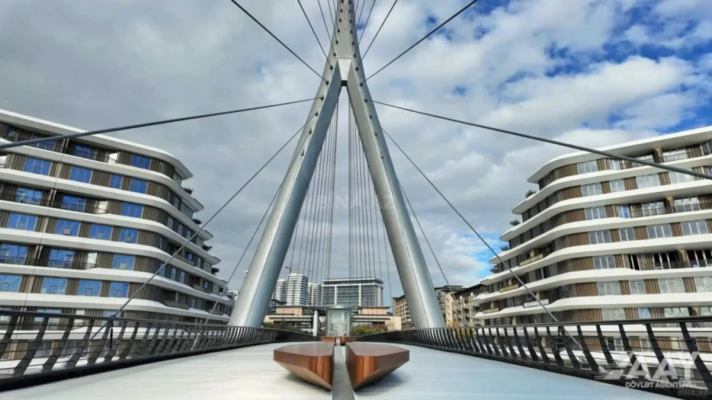 Kirayə verilir 3 otaqlı ofis 145 m²