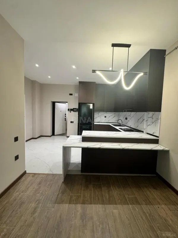 Kirayə verilir 2 otaqlı mənzil 60 m²