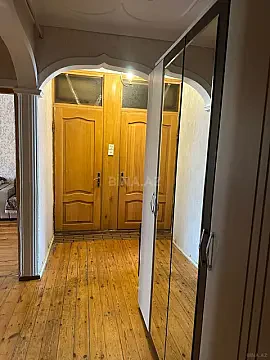 Kirayə verilir 2 otaqlı mənzil 65 m² — Bakı, Həzi Aslanov qəs. 2 otaq 65.00 m²