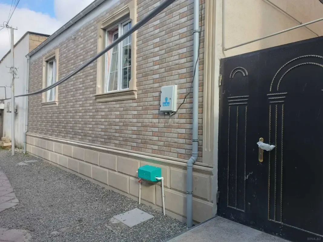 Satılır 3 otaqlı həyət evi 100 m²