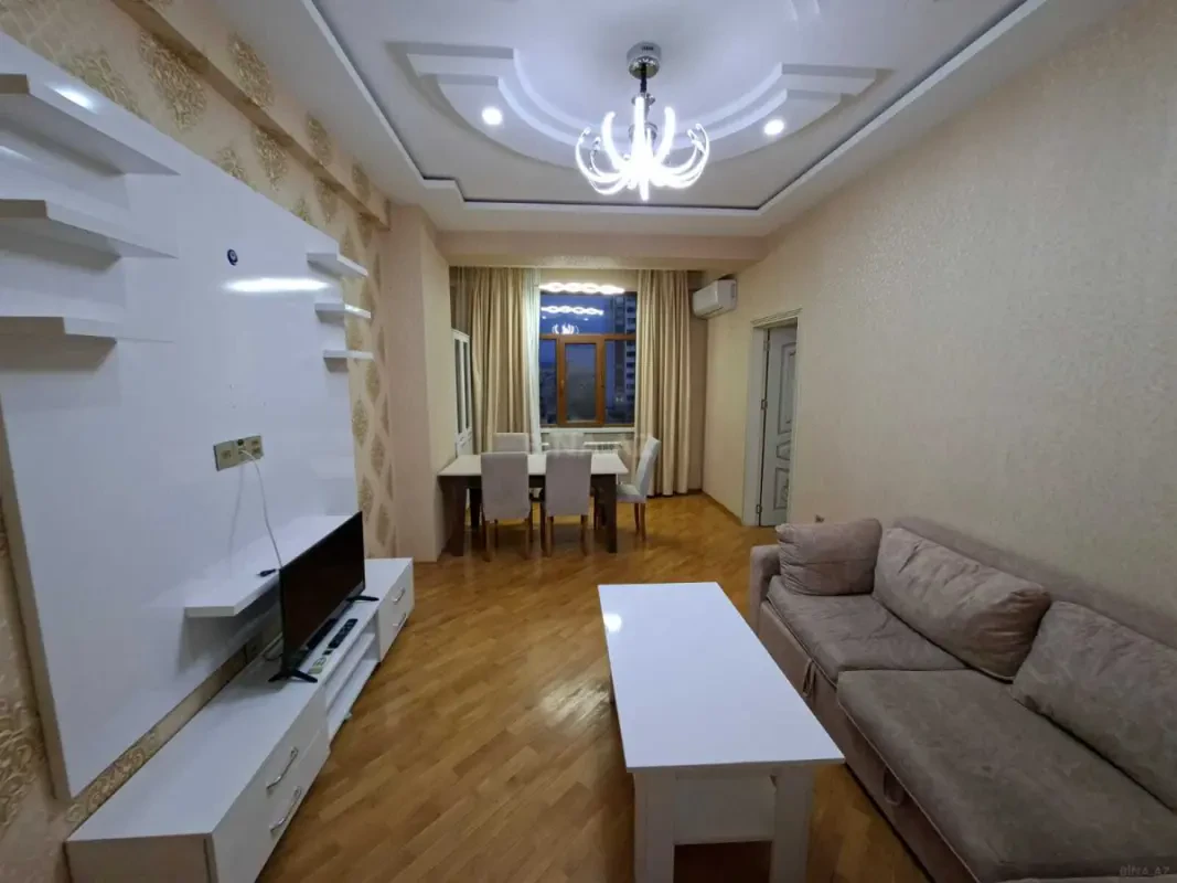 Kirayə verilir 2 otaqlı mənzil 60 m²