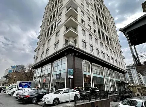 Satılır 4 otaqlı mənzil 255 m² — Bakı, Nizami 4 otaq 255.00 m²