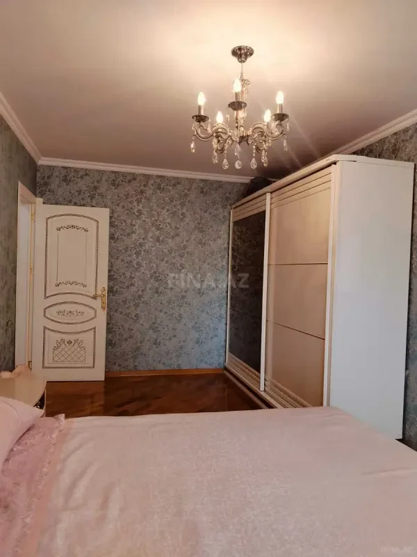 Satılır 3 otaqlı mənzil 76 m²