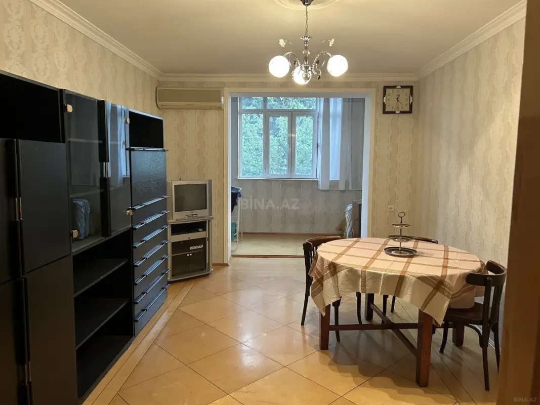 Satılır 3 otaqlı mənzil 68 m²