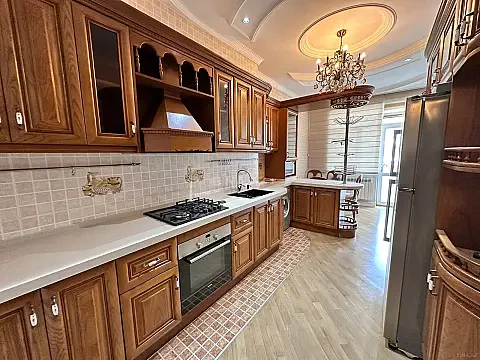 Satılır 3 otaqlı mənzil 165 m² — Bakı, Nərimanov 3 otaq 165.00 m²
