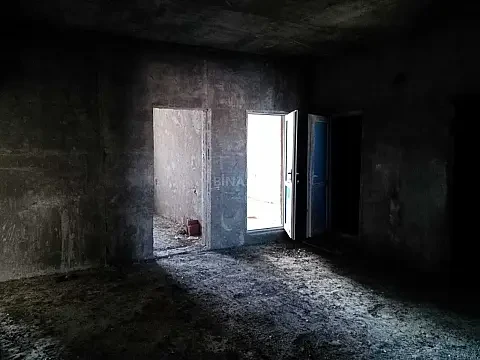 Satılır 3 otaqlı mənzil 143 m² — Bakı, İnşaatçılar 3 otaq 143.00 m²