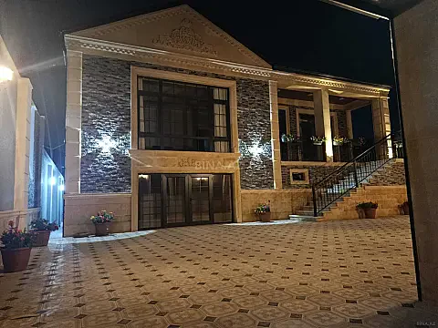 Satılır 7 otaqlı həyət evi 302.7 m² — Bakı, Mehdiabad 7 otaq 302.70 m²