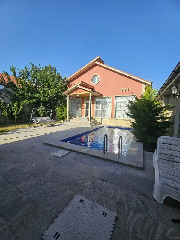 Satılır 4 otaqlı həyət evi 150 m²
