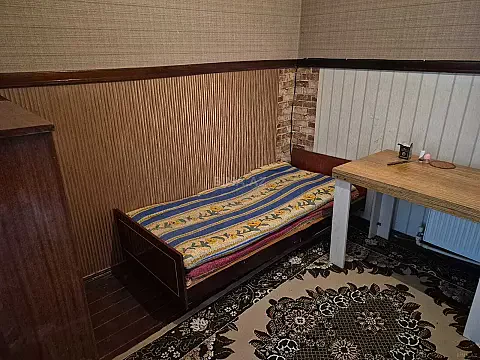 Kirayə verilir 1 otaqlı həyət evi 12 m² — Bakı, Qaraçuxur 1 otaq 12.00 m²