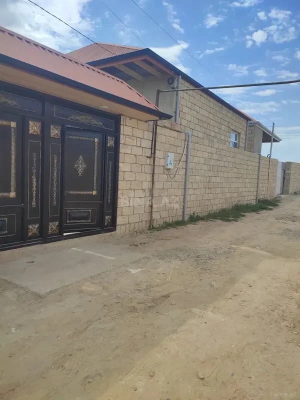 Satılır 3 otaqlı həyət evi 80 m²