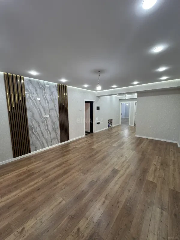 Satılır 3 otaqlı mənzil 95 m²