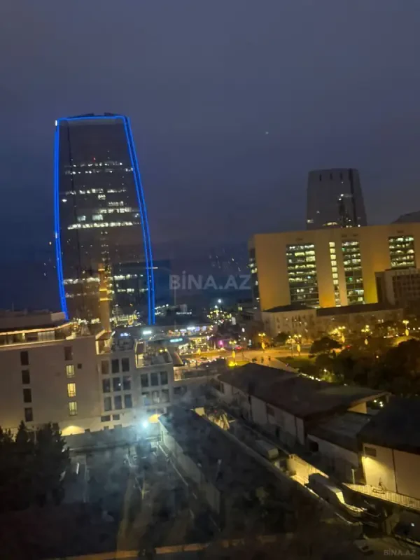 Kirayə verilir 3 otaqlı ofis 110 m²