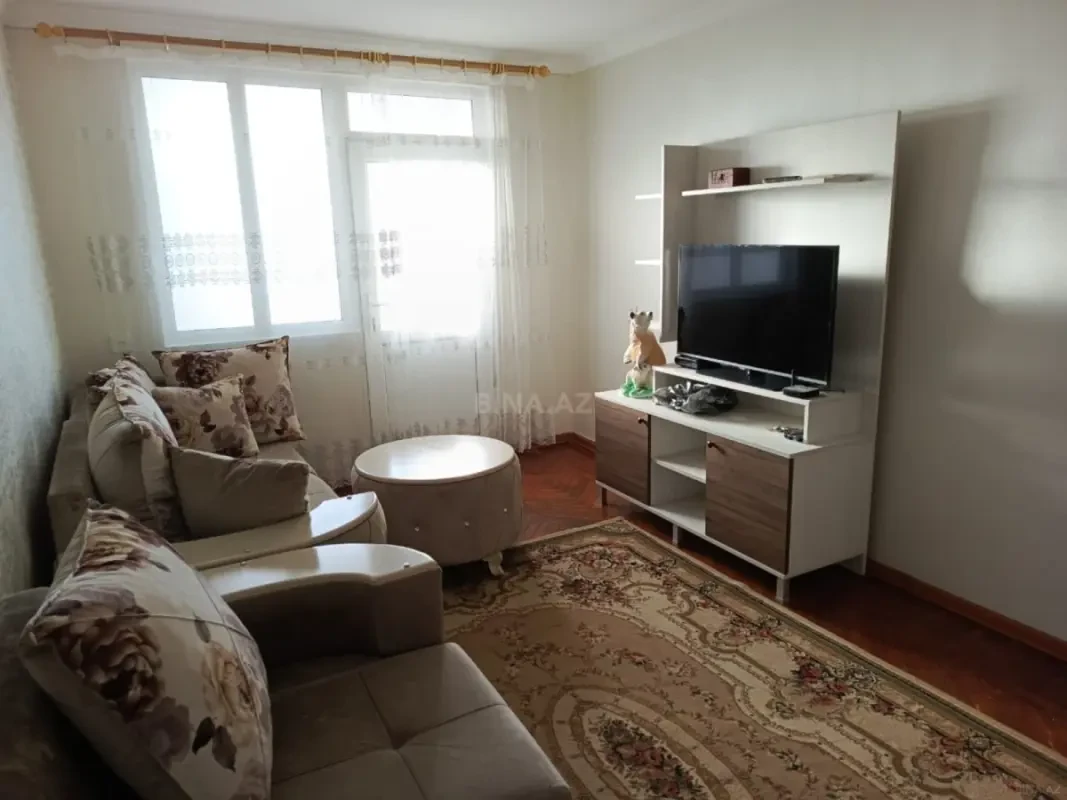 Kirayə verilir 3 otaqlı mənzil 50 m²