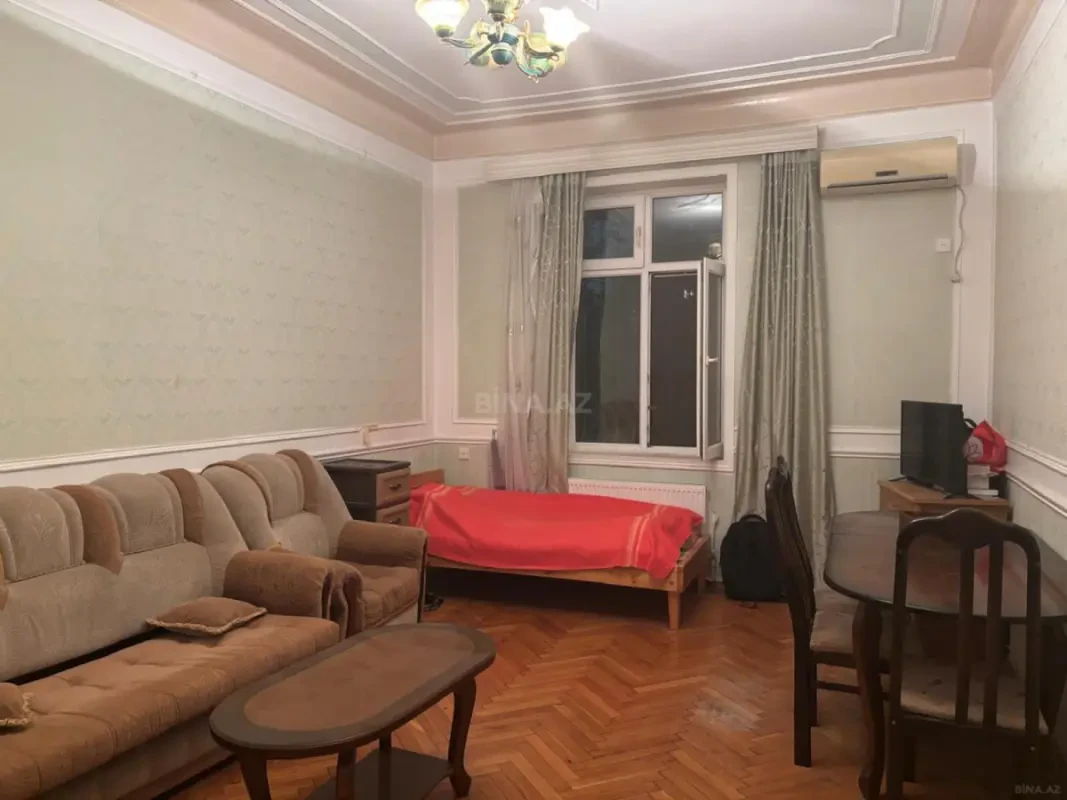 Kirayə verilir 2 otaqlı mənzil 60 m²