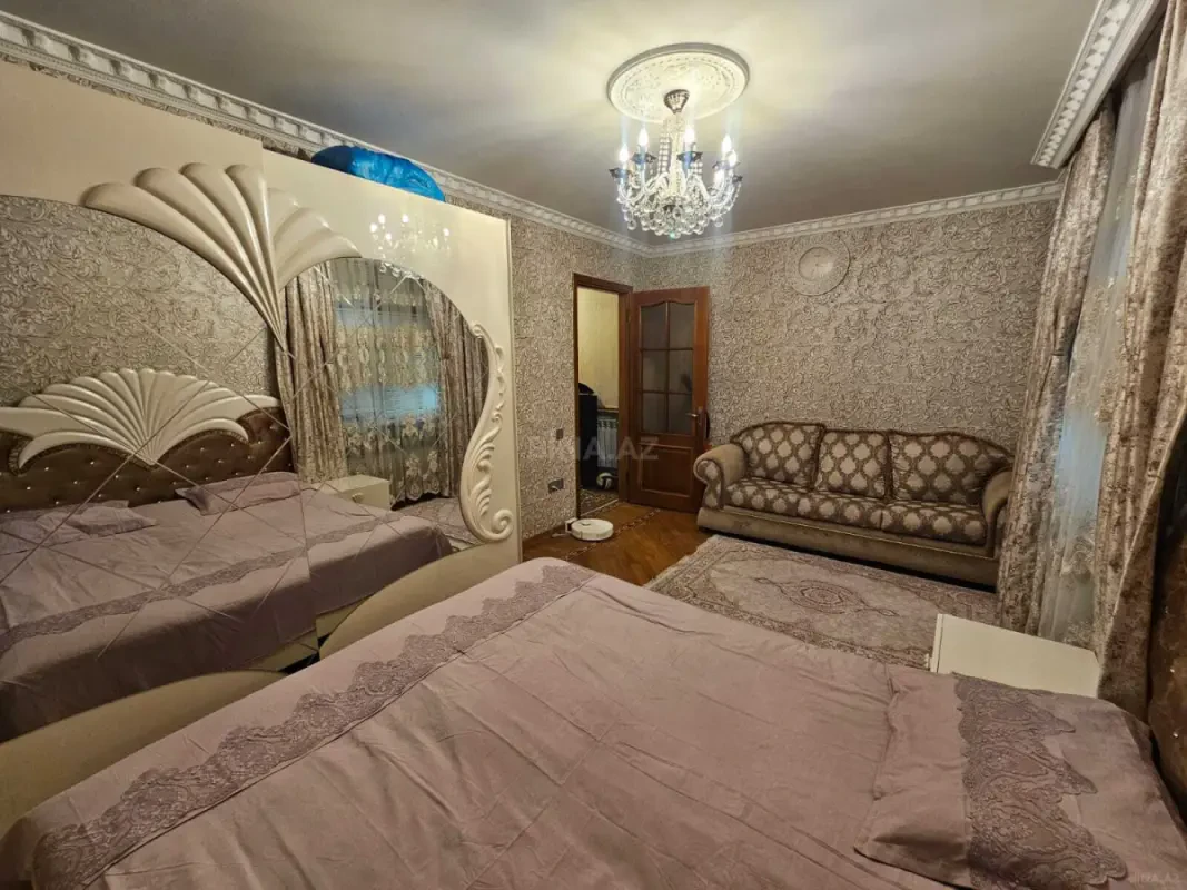 Satılır 3 otaqlı mənzil 47 m²