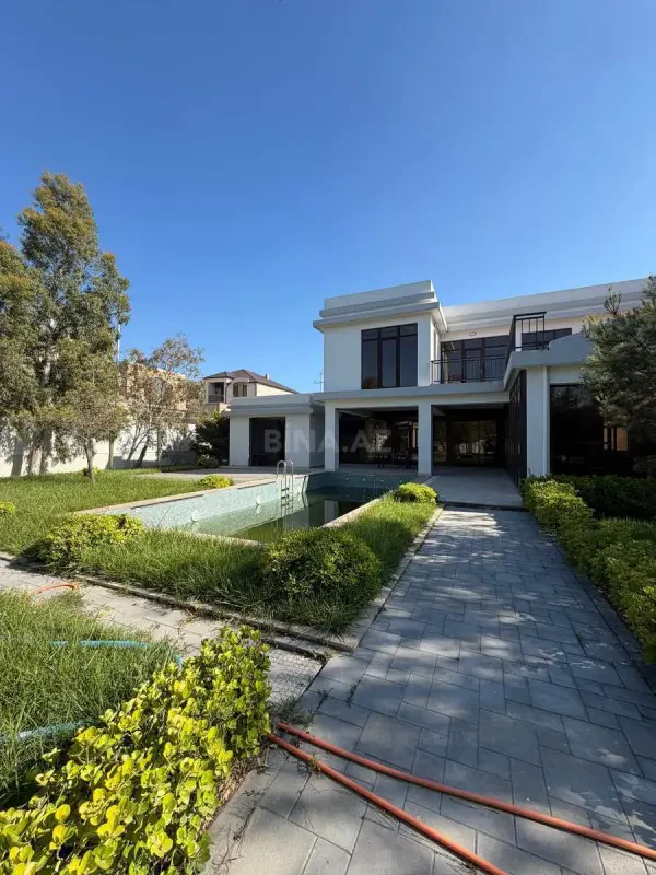 Satılır 6 otaqlı həyət evi 157 m²